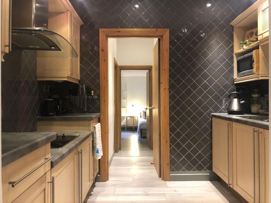 Quiet Kensington Flat Ideal For Central ลอนดอน ภายนอก รูปภาพ